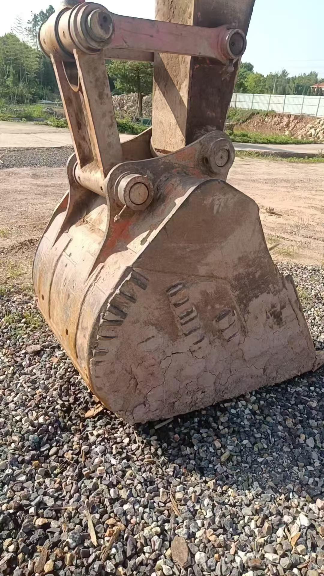 Buy Hitachi ZW250 Used Excavator / 8