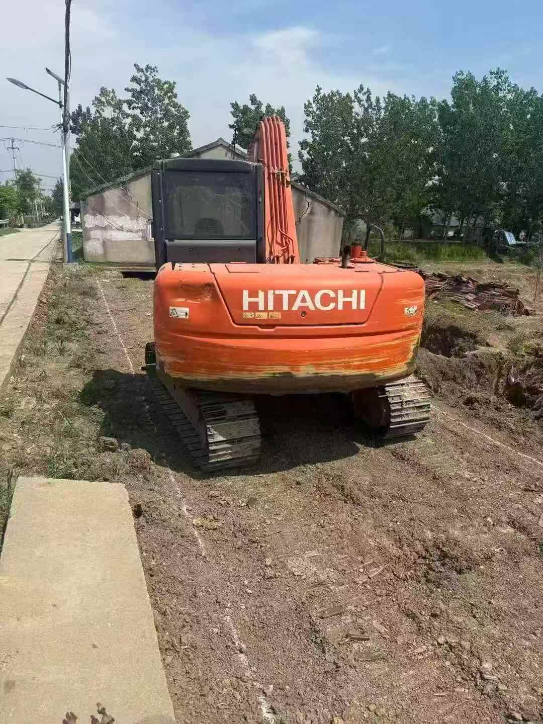 Купить Подержанный Экскаватор Hitachi EX70 / 2