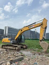 Buy XCMG XE215DA Used Excavator / 2 Buy XCMG XE215DA Used Excavator / 2