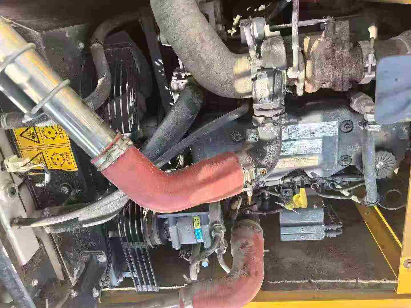 Compre Excavadora XCMG XE150 Usada / 8