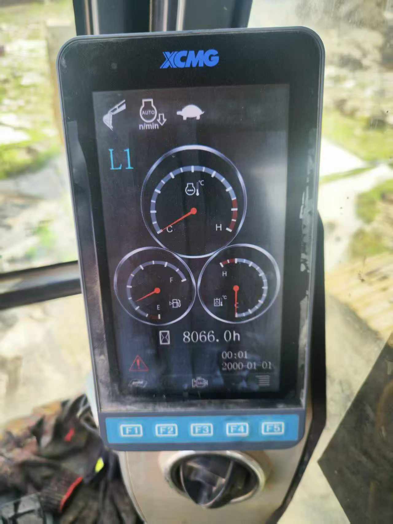 Купить Подержанный Экскаватор XCMG XE215 / 5