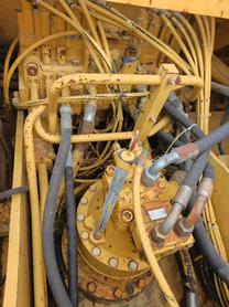 Buy Caterpillar 320B Used Excavator / 2 Buy Caterpillar 320B Used Excavator / 2