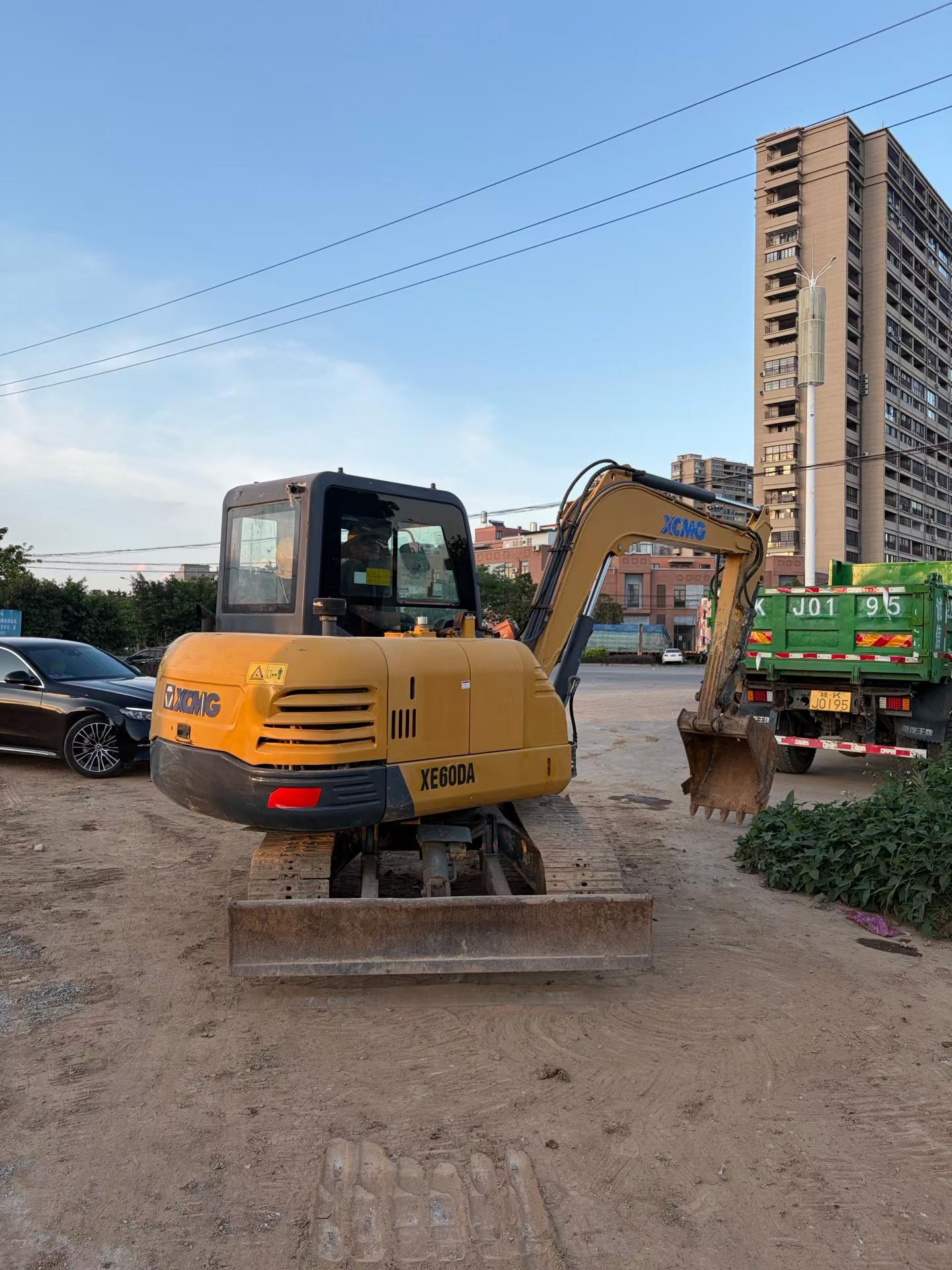 Buy XCMG XE55D Used Excavator / 4