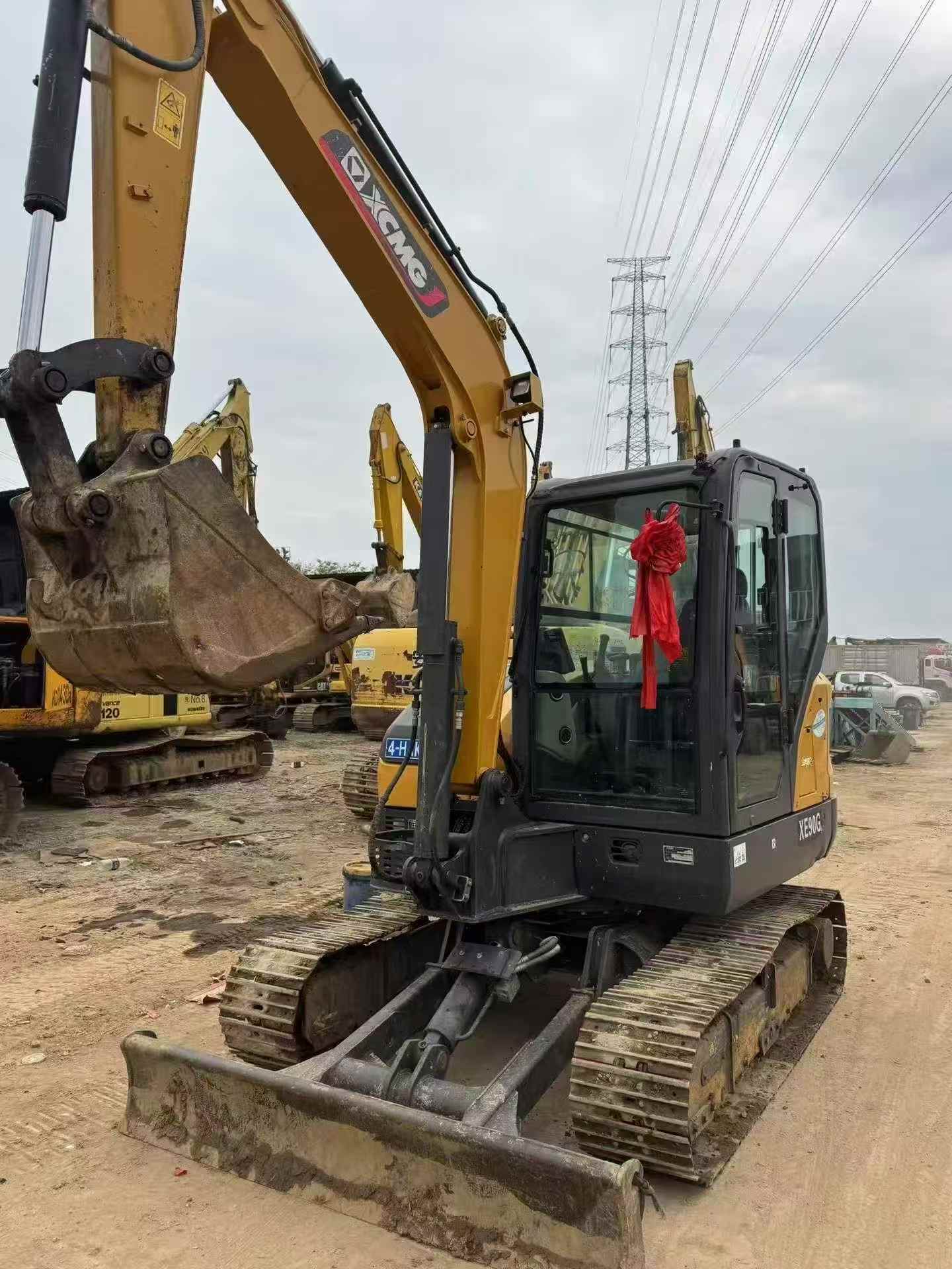 Купить XCMG XE60 Подержанный Экскаватор