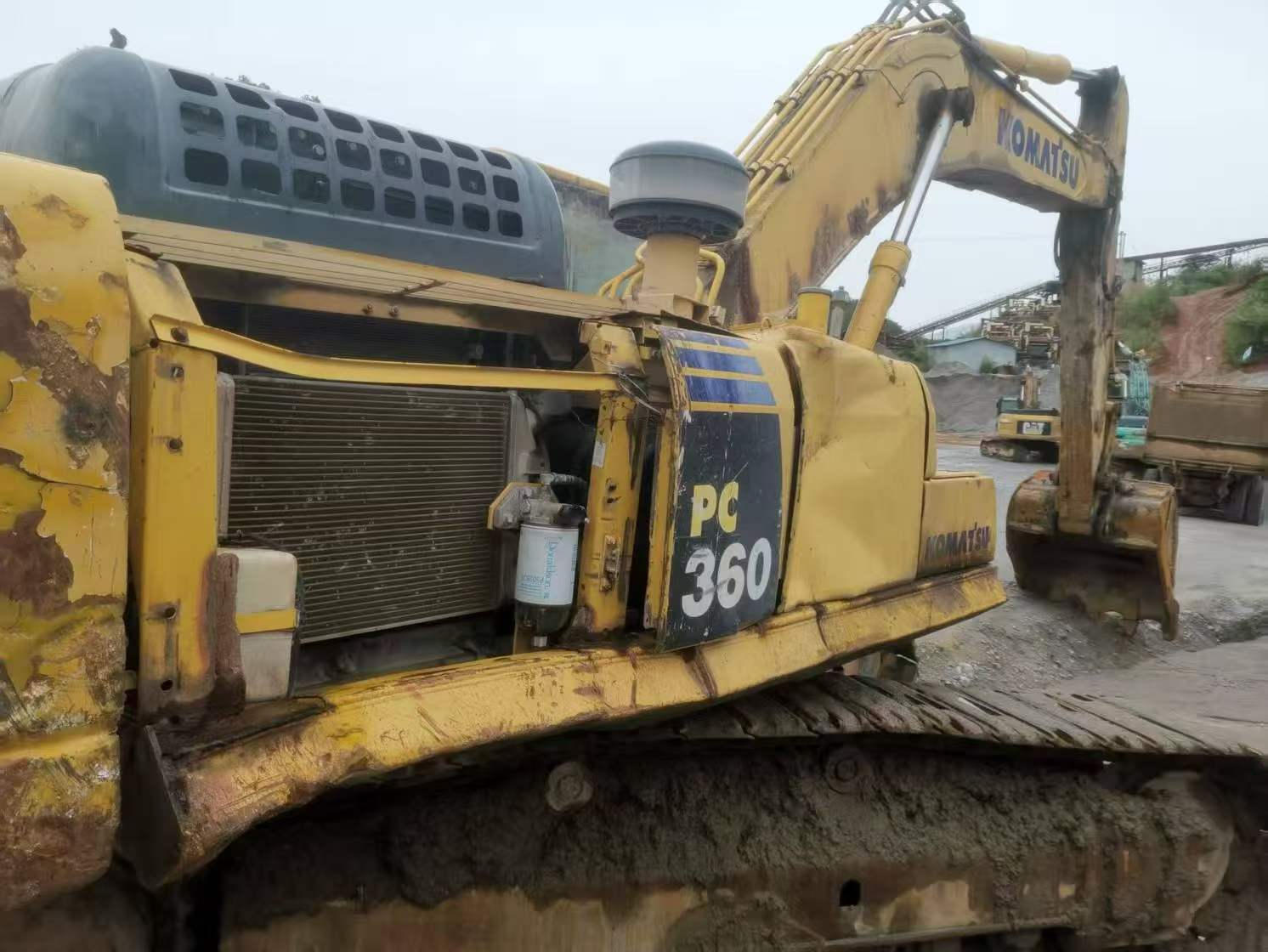 Buy Komatsu PC360-7 Used Excavator / 2
