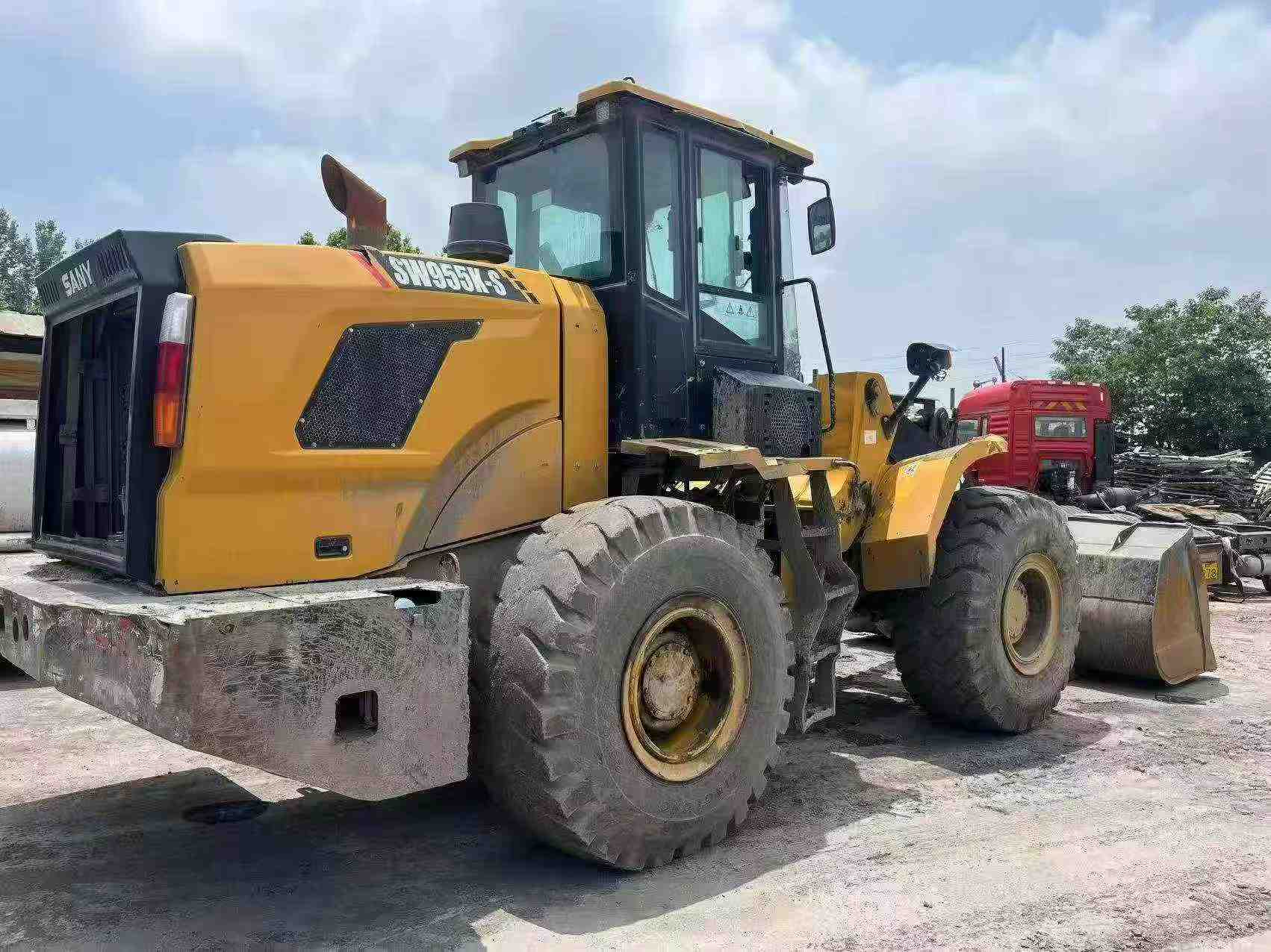 Buy Sany SW955K Used Excavator / 3