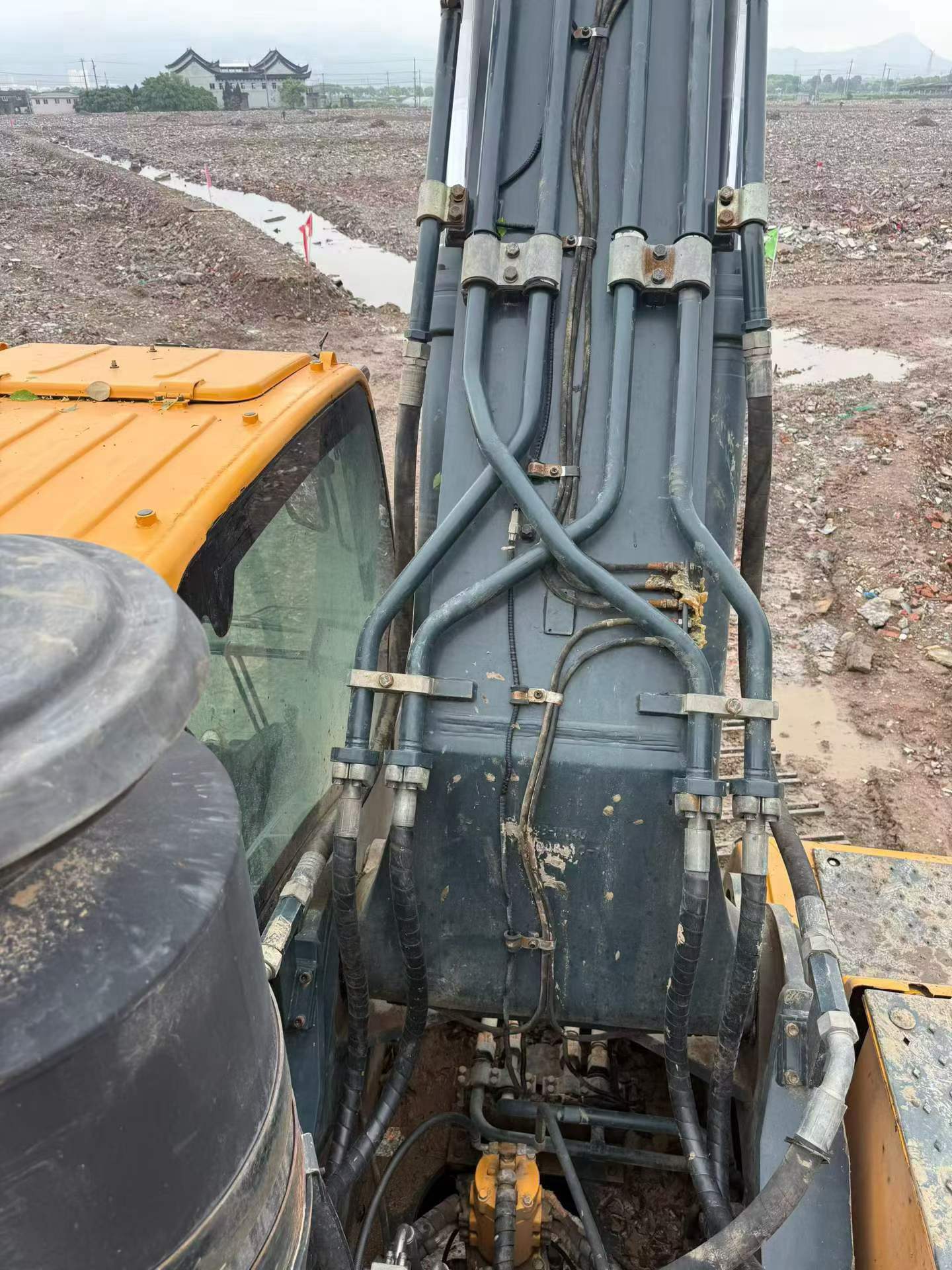 Compre Escavadeira Hyundai R485LVS Usada / 7