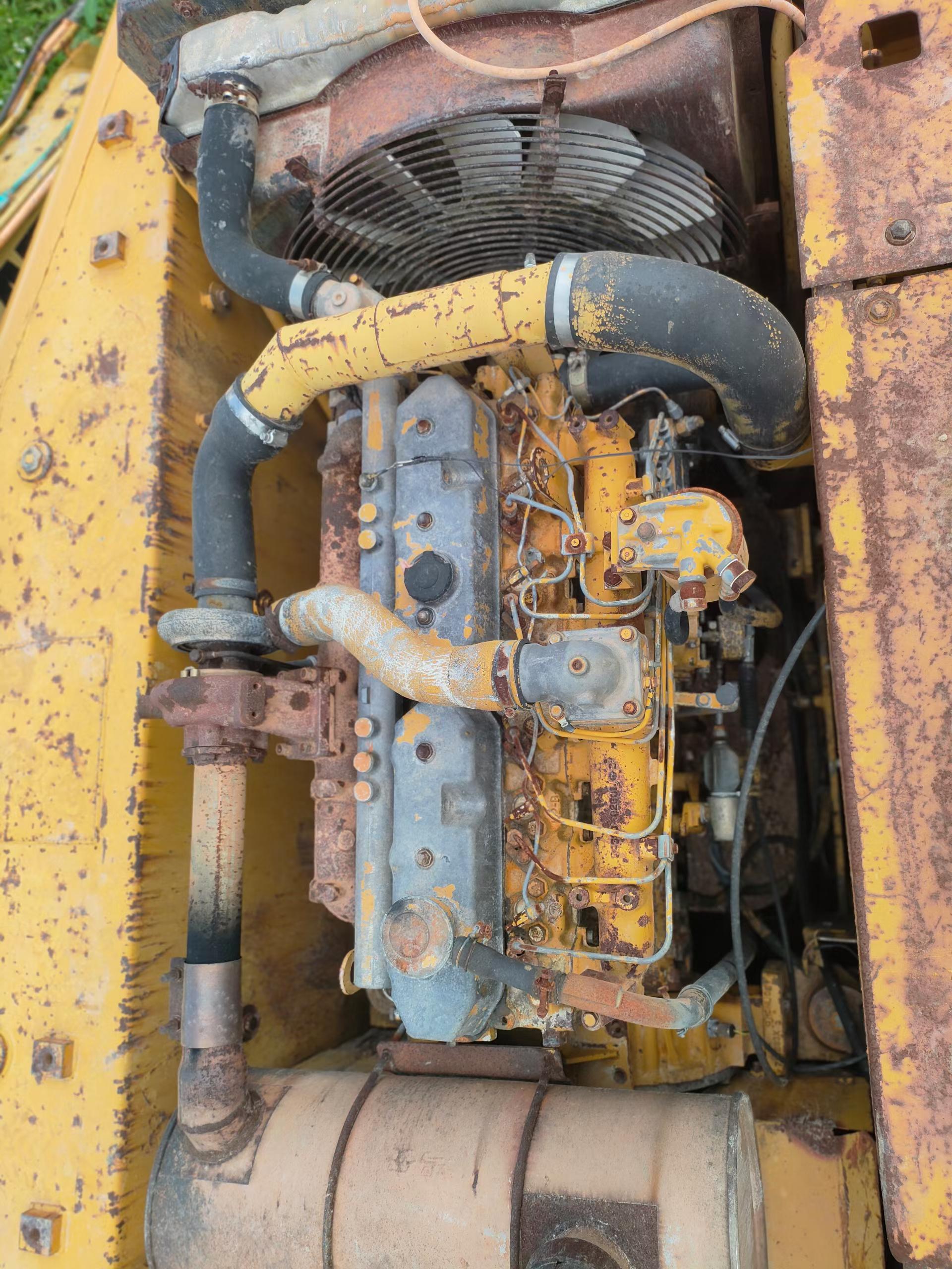 Buy Caterpillar 320V2 Used Excavator / 5