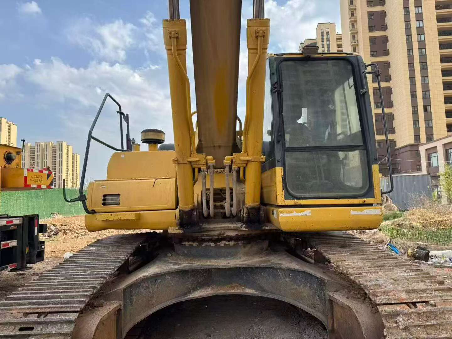 Buy Komatsu PC300 Used Excavator / 4