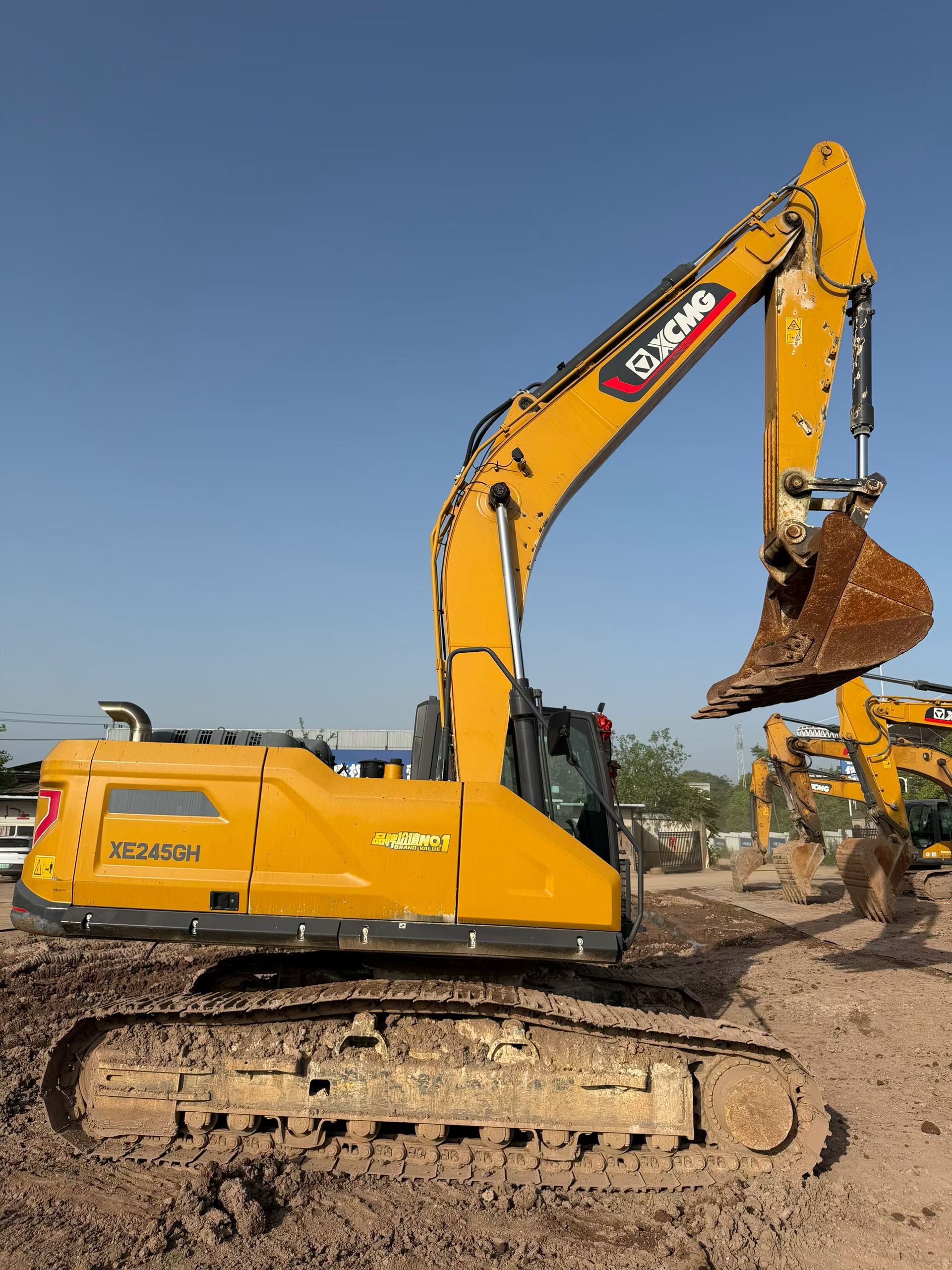 Compre Excavadora XCMG XE245GH Usada / 6