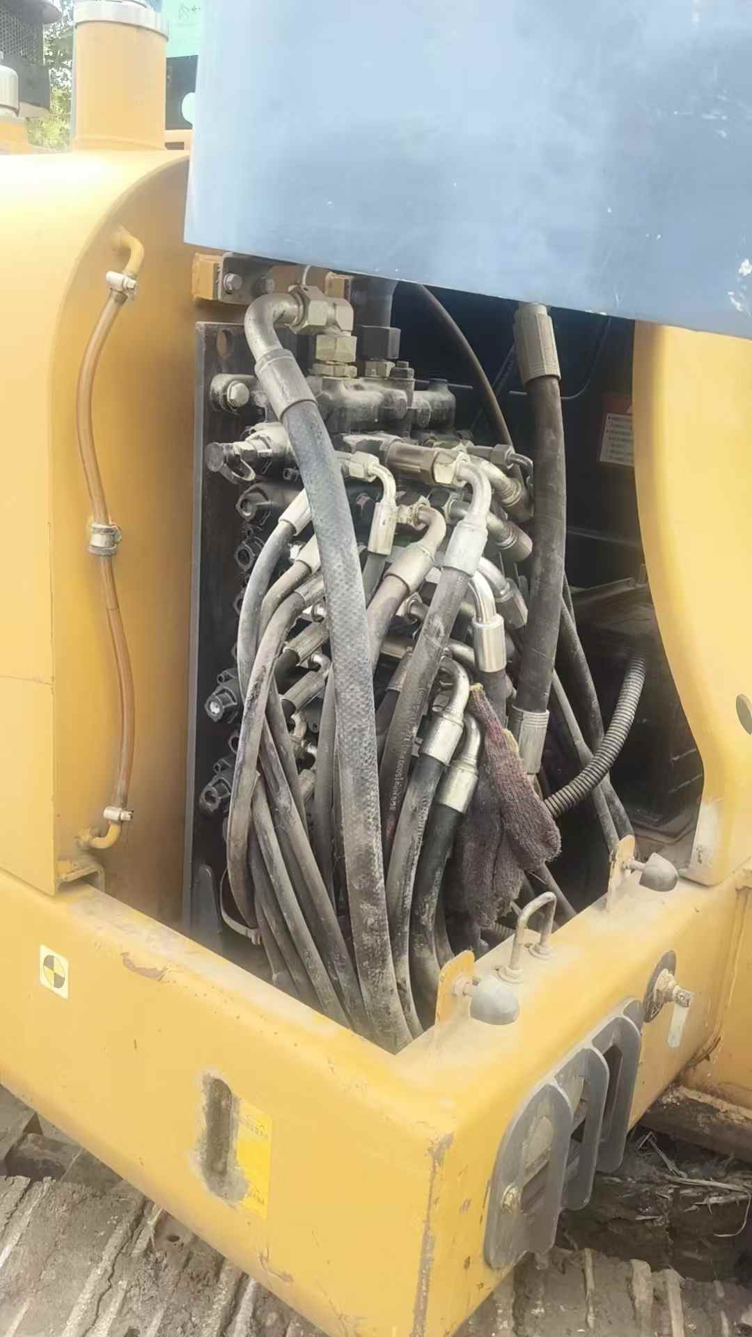 Compre Excavadora XCMG XE60 Usada / 3