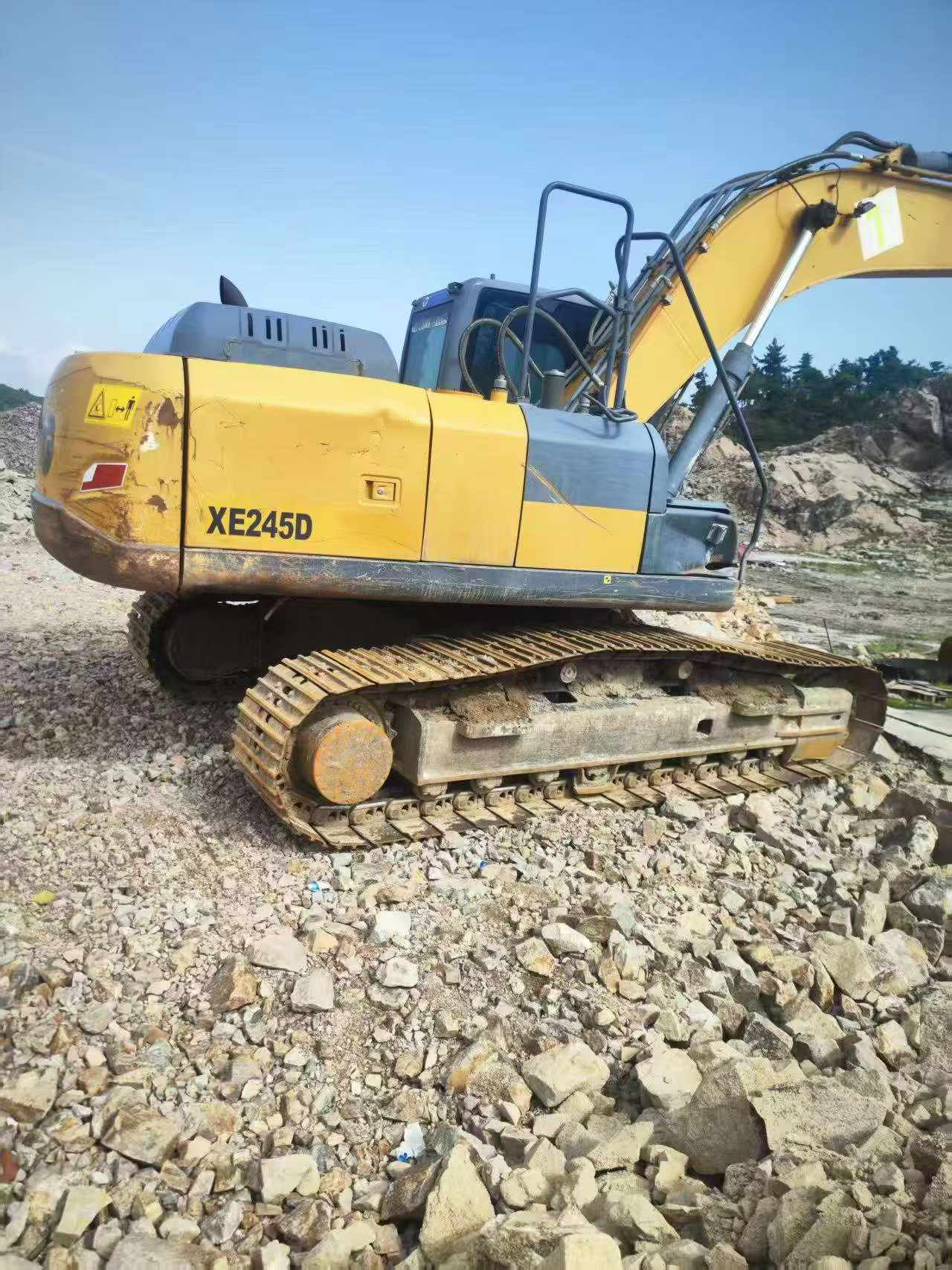 Купить Подержанный Экскаватор XCMG XE215 / 2