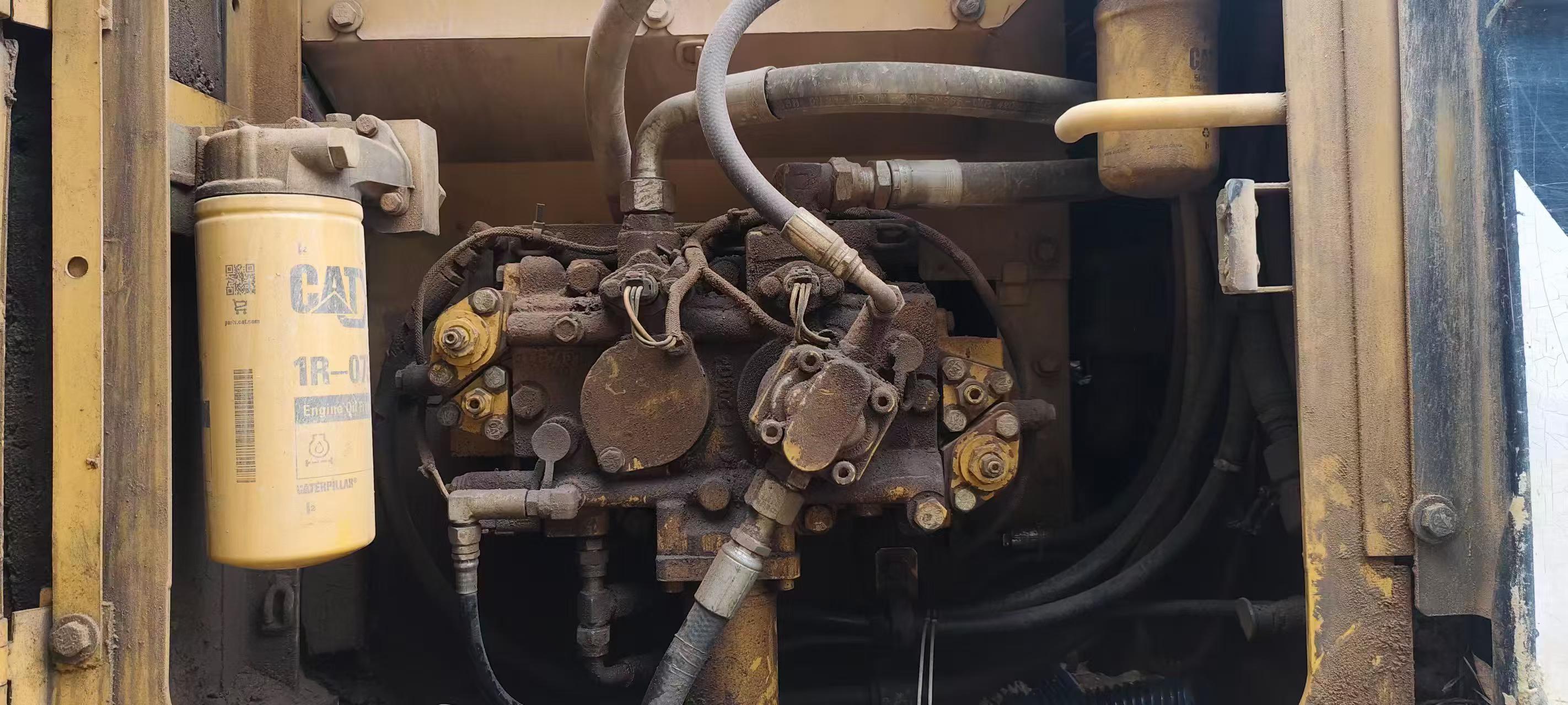 Compre Excavadora Caterpillar M318D Usada / 6