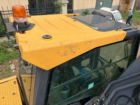 Buy JohnDeere E210 Used Excavator / 8 Buy JohnDeere E210 Used Excavator / 8