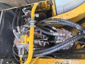 Buy Kato 820-3SP Used Excavator / 6 Buy Kato 820-3SP Used Excavator / 6