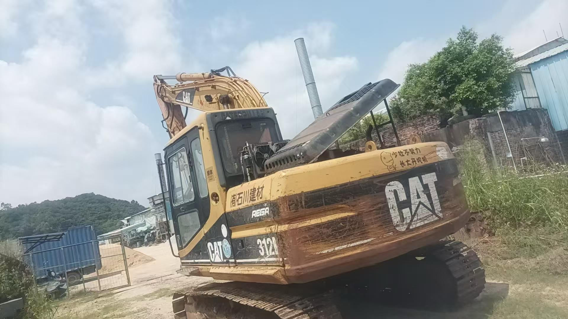 Купить Подержанный Экскаватор Caterpillar 312B / 8