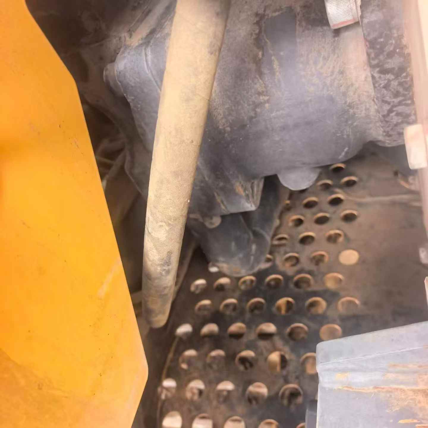 Compre Excavadora XCMG XE75C Usada / 3
