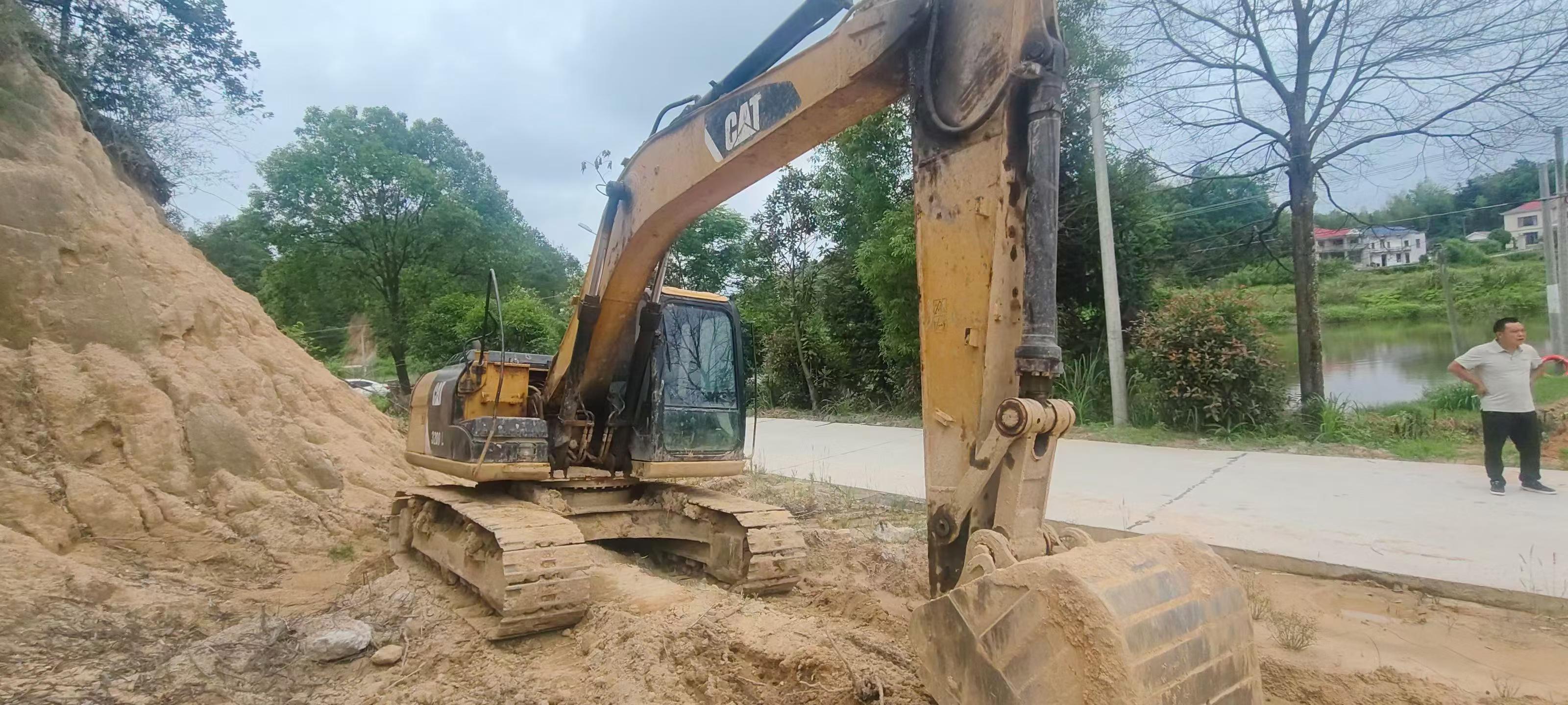Compre Excavadora Caterpillar M318D Usada / 2