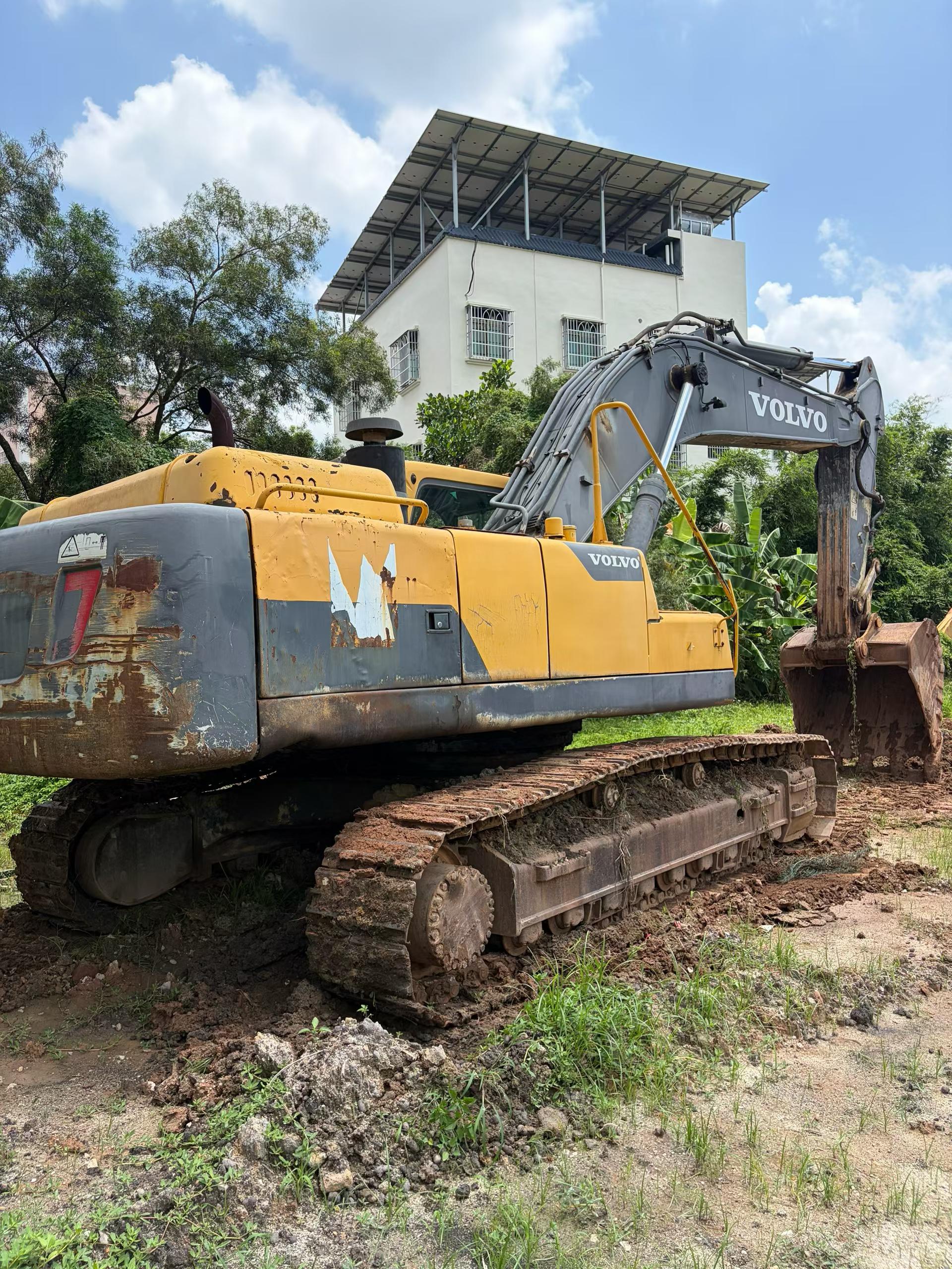 Buy Volvo EC380D Used Excavator / 8