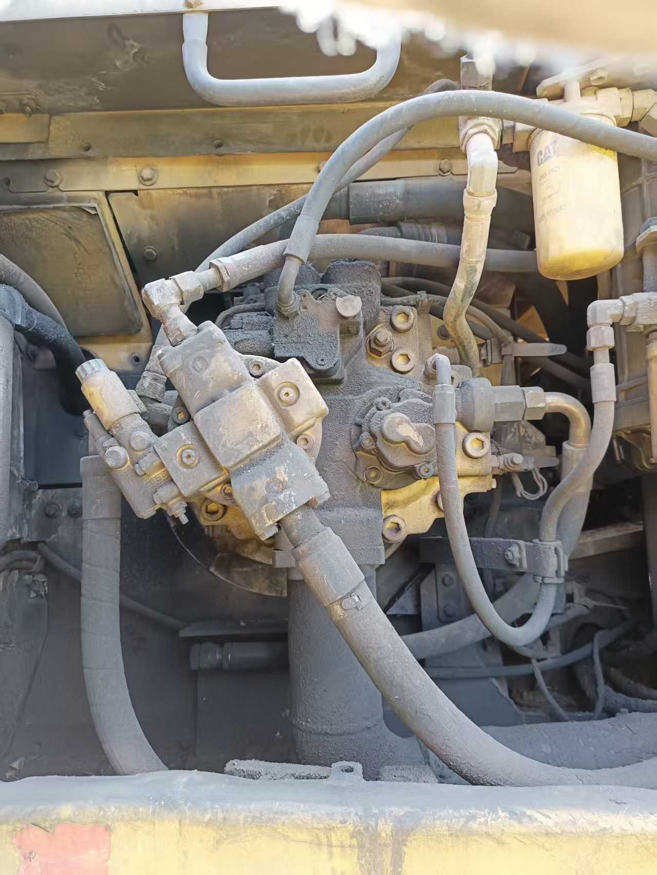 Buy Caterpillar 330B Used Excavator / 9