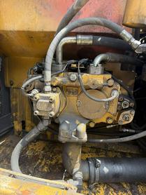 Buy Caterpillar 320D Used Excavator / 3 Buy Caterpillar 320D Used Excavator / 3