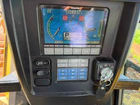 Buy Komatsu PC65 Used Excavator / 3 Buy Komatsu PC65 Used Excavator / 3
