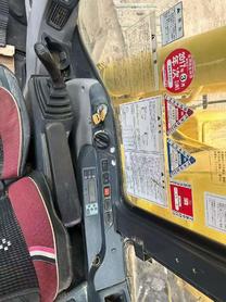 Compre Escavadeira Kobelco SK2008 Usada / 5 Compre Escavadeira Kobelco SK2008 Usada / 5