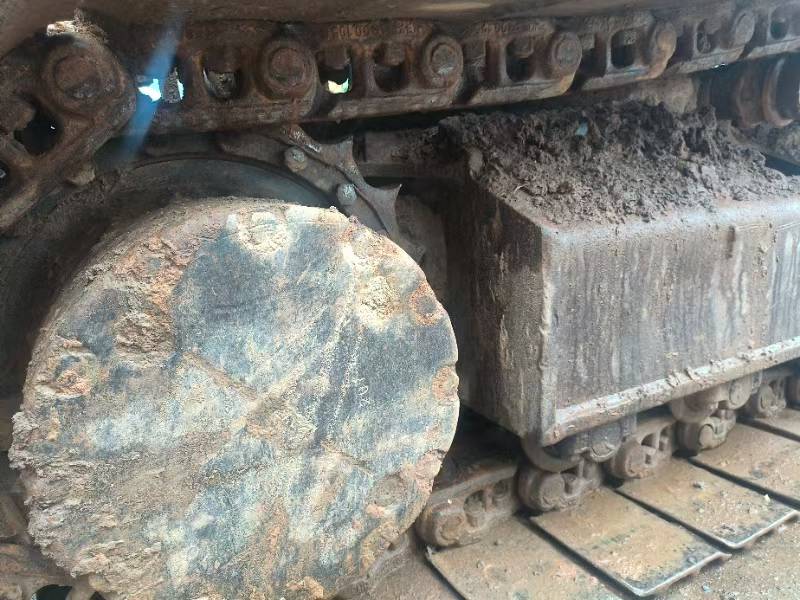 Buy Komatsu PC200-7 Used Excavator / 9