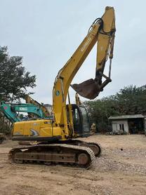 Compre Escavadeira Kobelco SK2008 Usada / 8 Compre Escavadeira Kobelco SK2008 Usada / 8