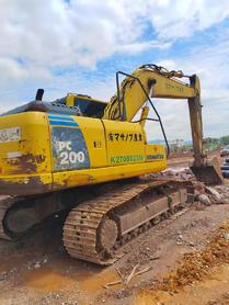 Купить Подержанный Экскаватор Komatsu PC200-8N1 / 2 Купить Подержанный Экскаватор Komatsu PC200-8N1 / 2