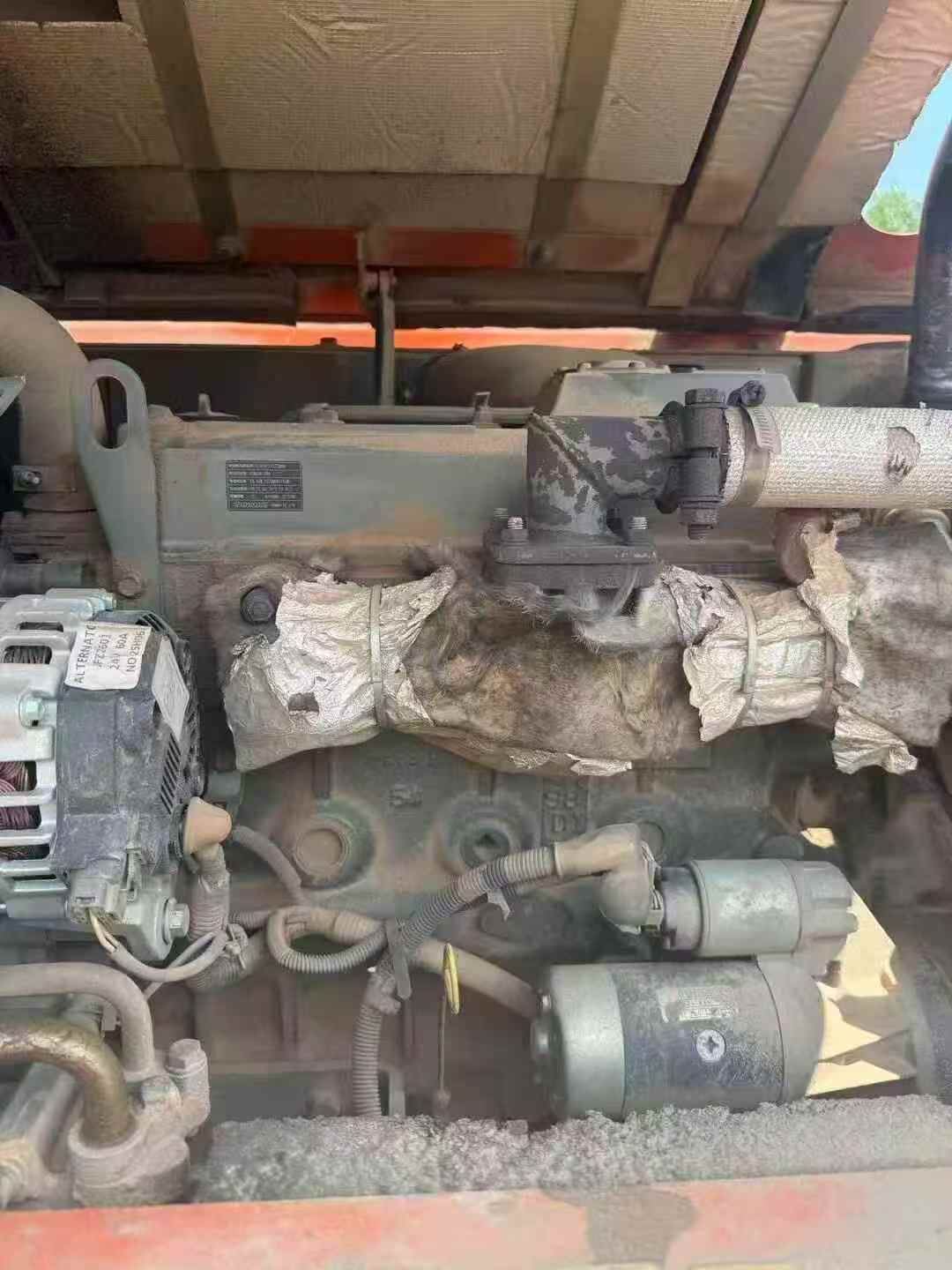 Купить Подержанный Экскаватор Hitachi EX70 / 7