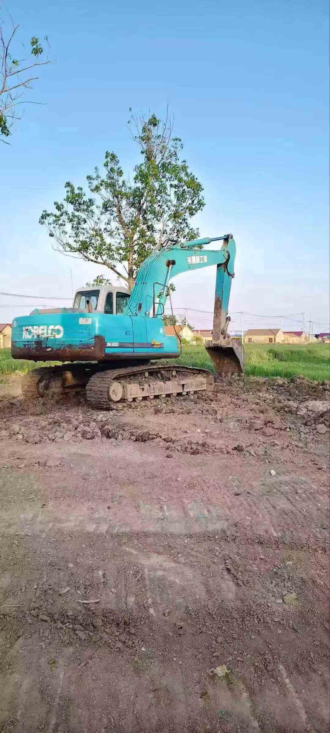 Buy Kobelco SK200-9 Used Excavator / 9