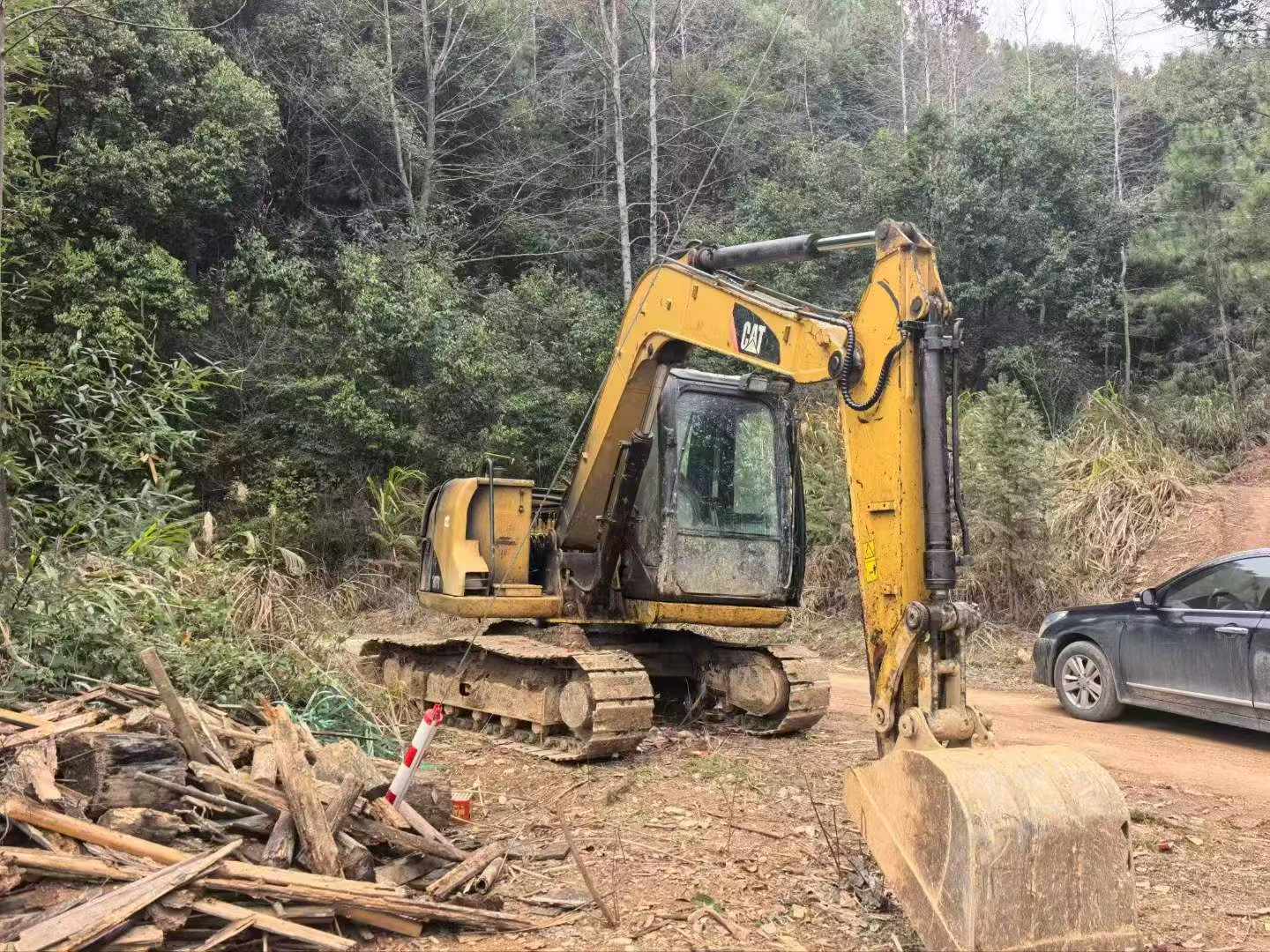 Buy Caterpillar 307B Used Excavator / 3