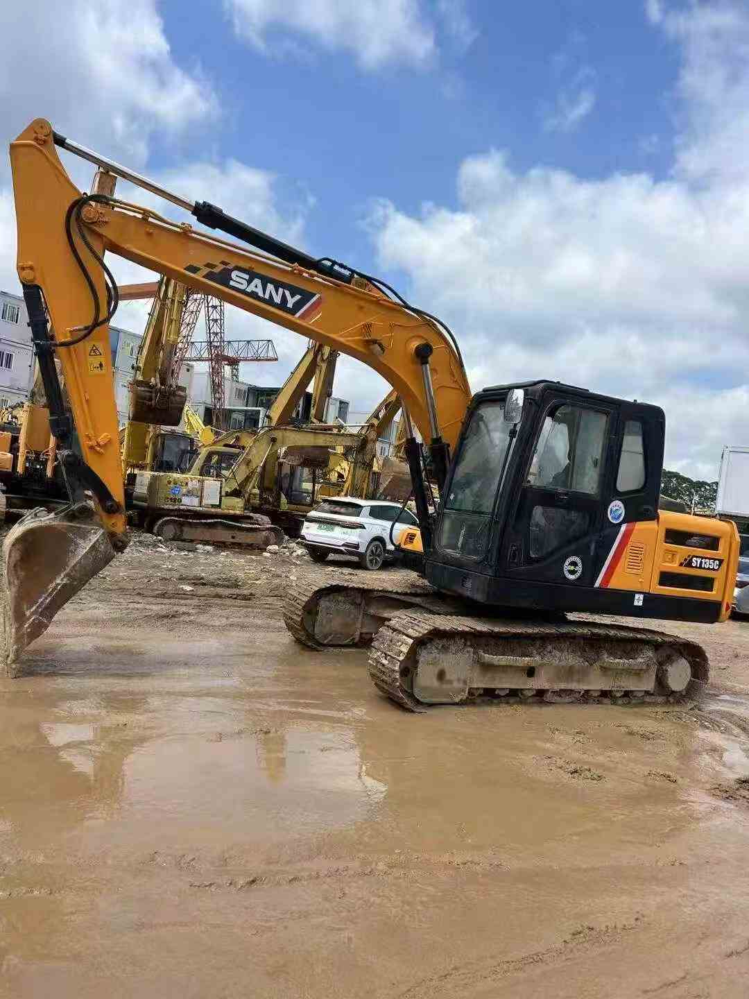 Buy Sany SY135 Used Excavator / 3