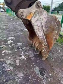 Buy Sany SY215C Used Excavator / 3 Buy Sany SY215C Used Excavator / 3