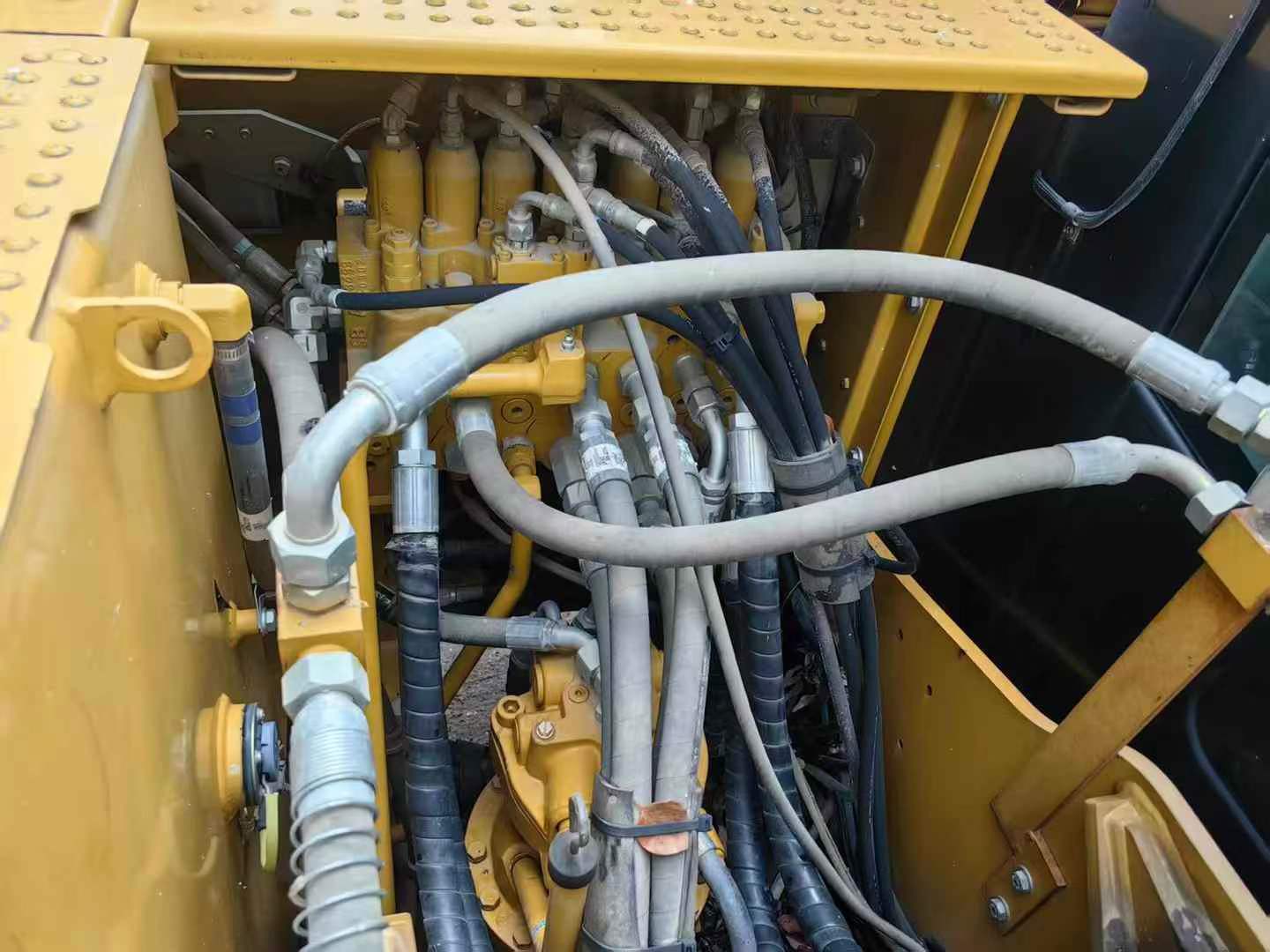 Buy Caterpillar 313D Used Excavator / 3 Buy Caterpillar 313D Used Excavator / 3