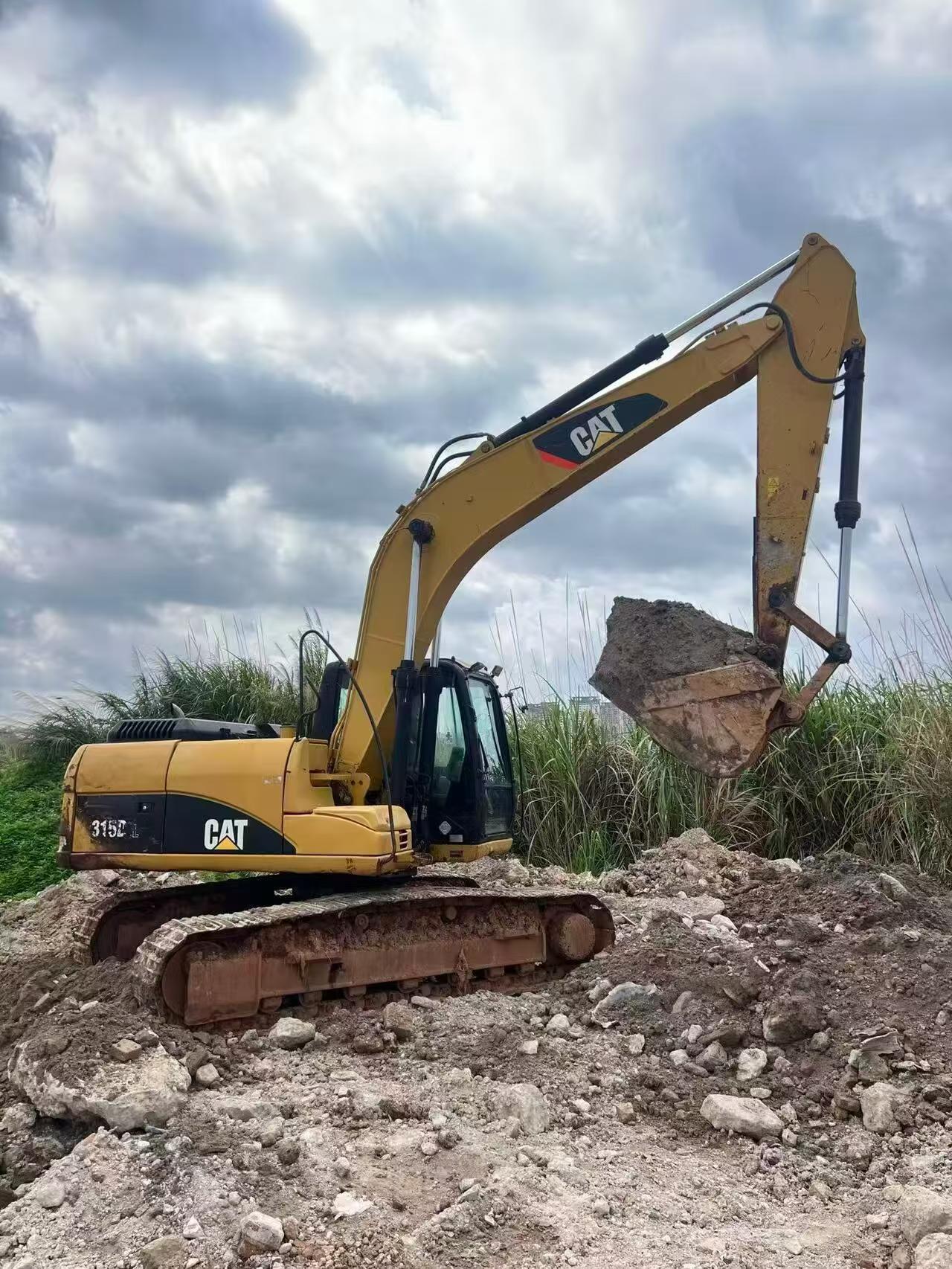 Buy Caterpillar M315 Used Excavator / 3 Buy Caterpillar M315 Used Excavator / 3