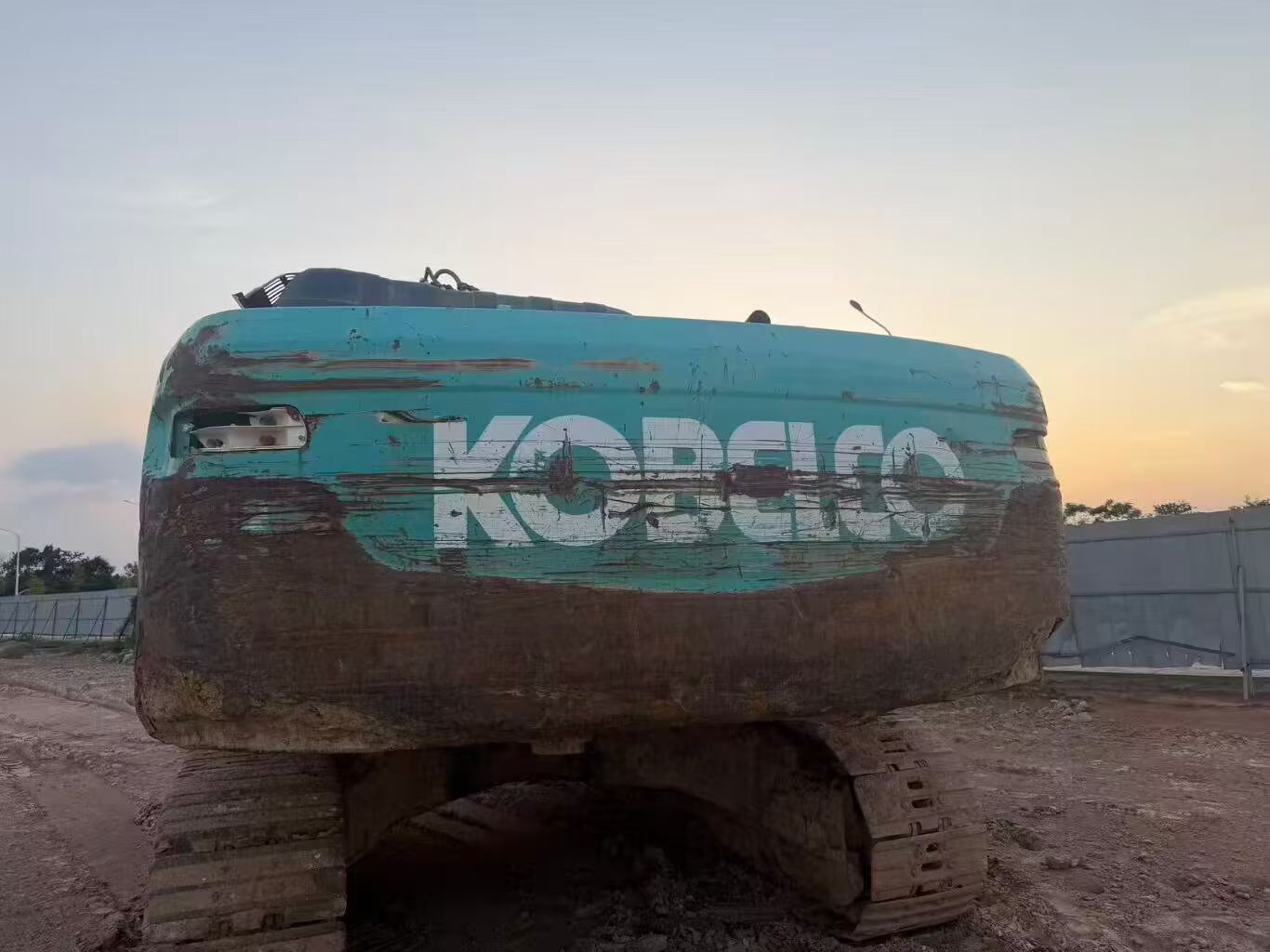 Buy Kobelco SK17SR Used Excavator / 3