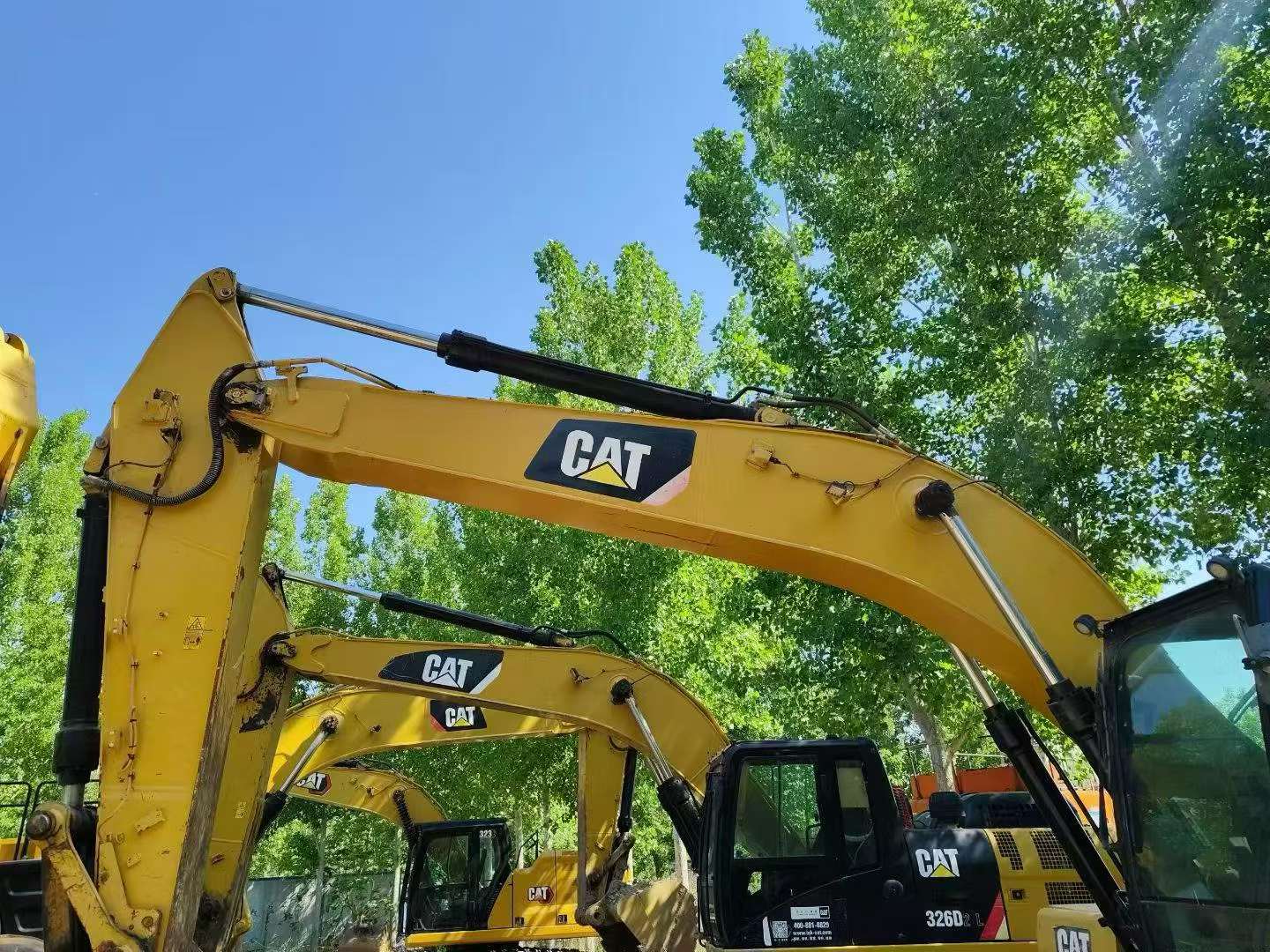 Buy Caterpillar 323 Used Excavator / 3
