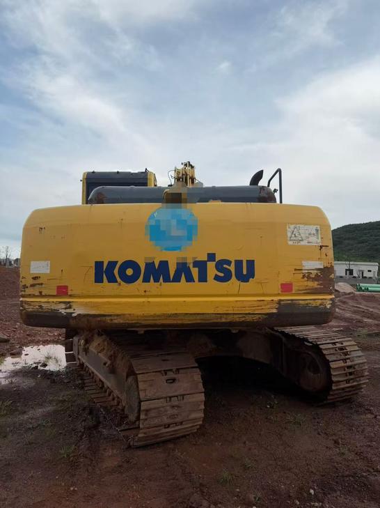 Buy Komatsu PC200-8N1 Used Excavator / 1
