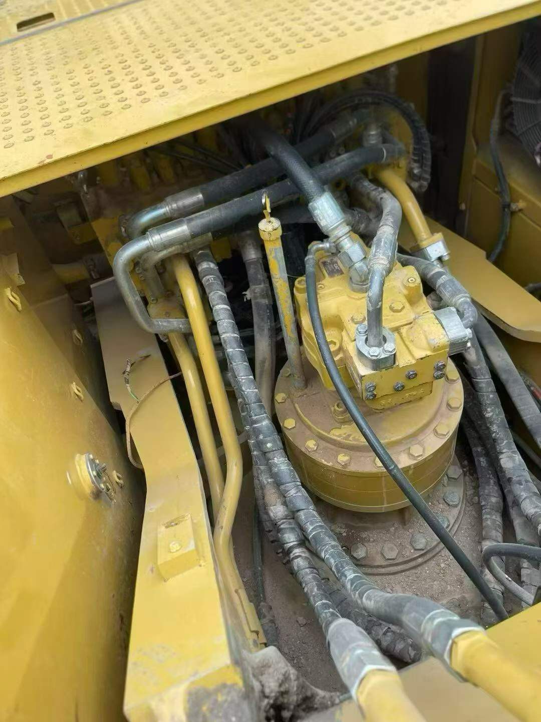 Buy Caterpillar 326DL Used Excavator / 5