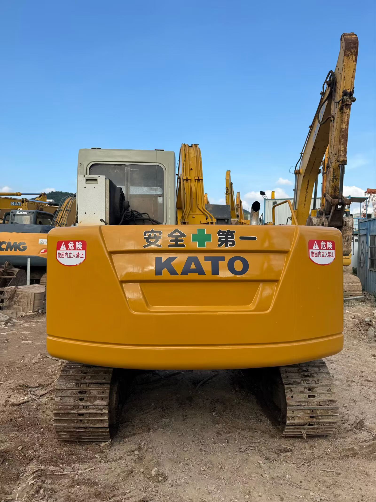 Buy Kato HD307 Used Excavator / 9