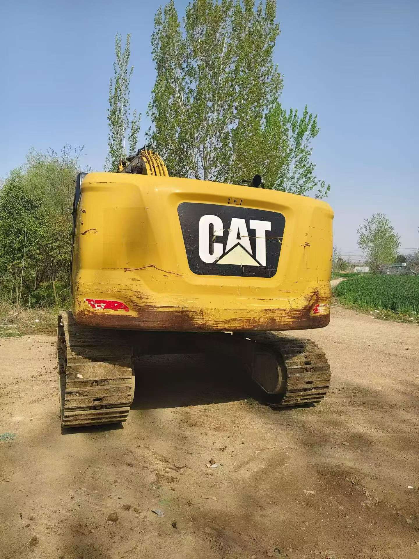 Buy Caterpillar 323 Used Excavator / 2