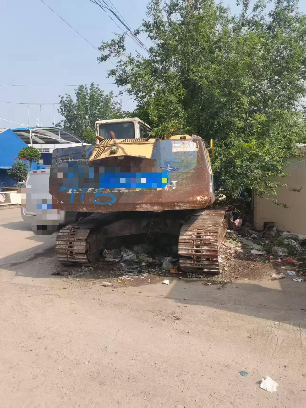 Buy Komatsu PC200-5 Used Excavator / 5