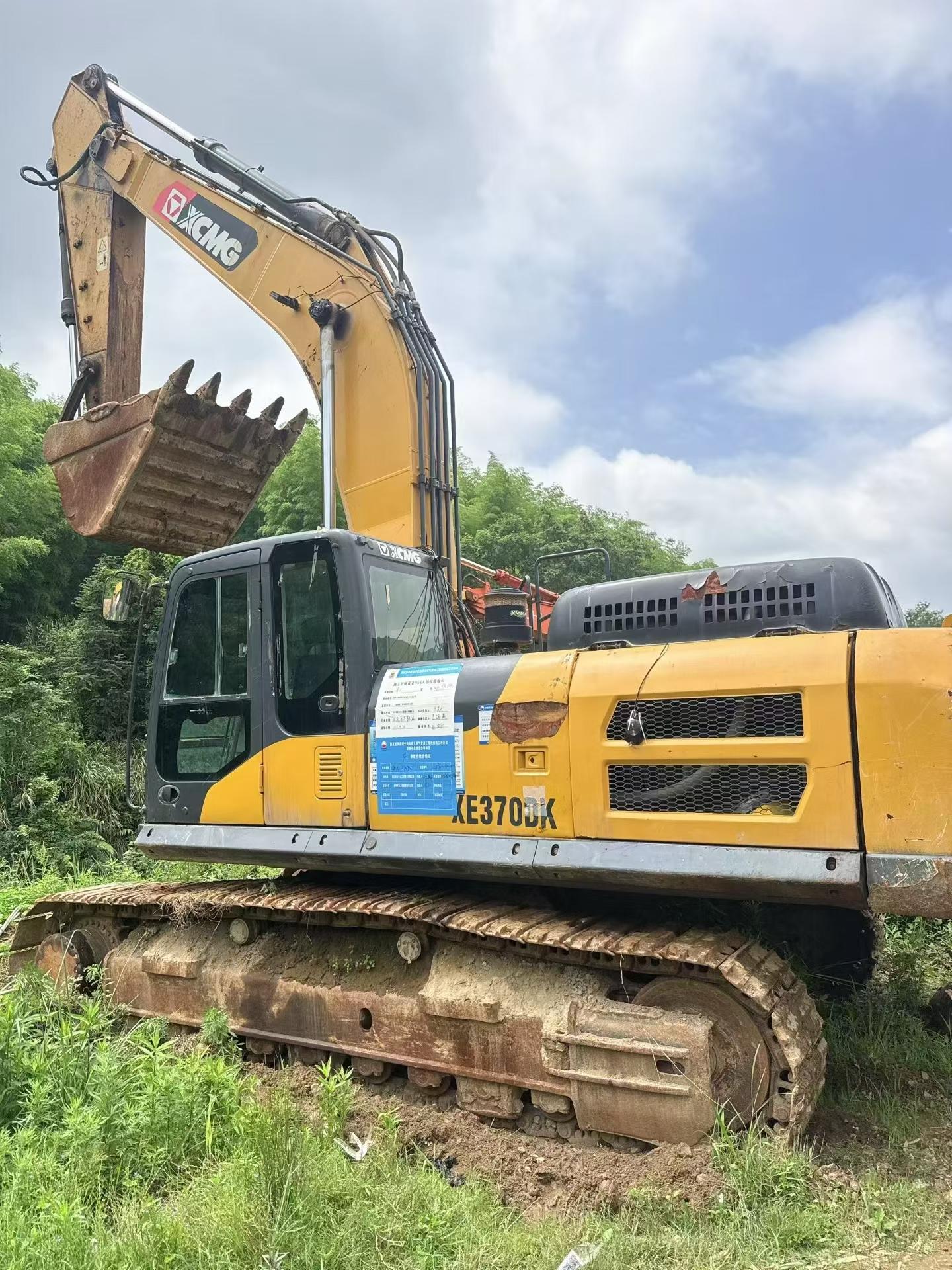 Buy XCMG XE370 Used Excavator / 2