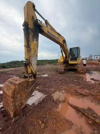 Buy Komatsu PC200-8N1 Used Excavator / 2 Buy Komatsu PC200-8N1 Used Excavator / 2