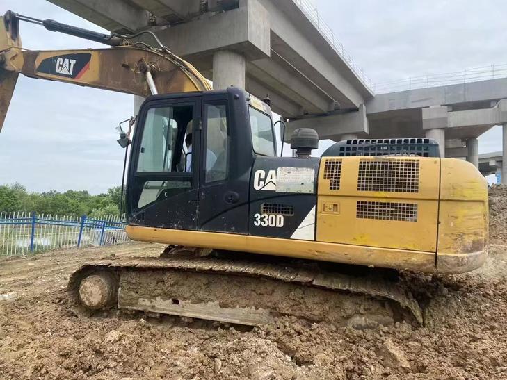 Buy Caterpillar 324D Used Excavator / 1