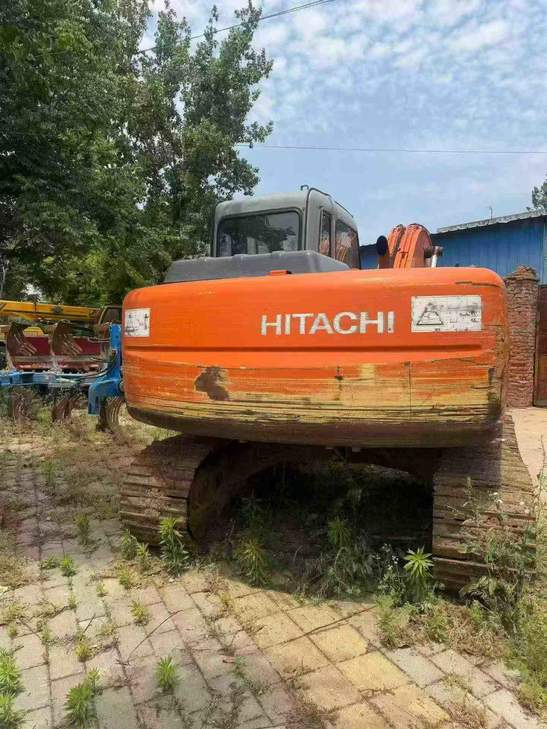 Buy Hitachi EX120-6 Used Excavator / 1
