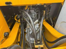 Buy Kato HD820V Used Excavator / 8 Buy Kato HD820V Used Excavator / 8