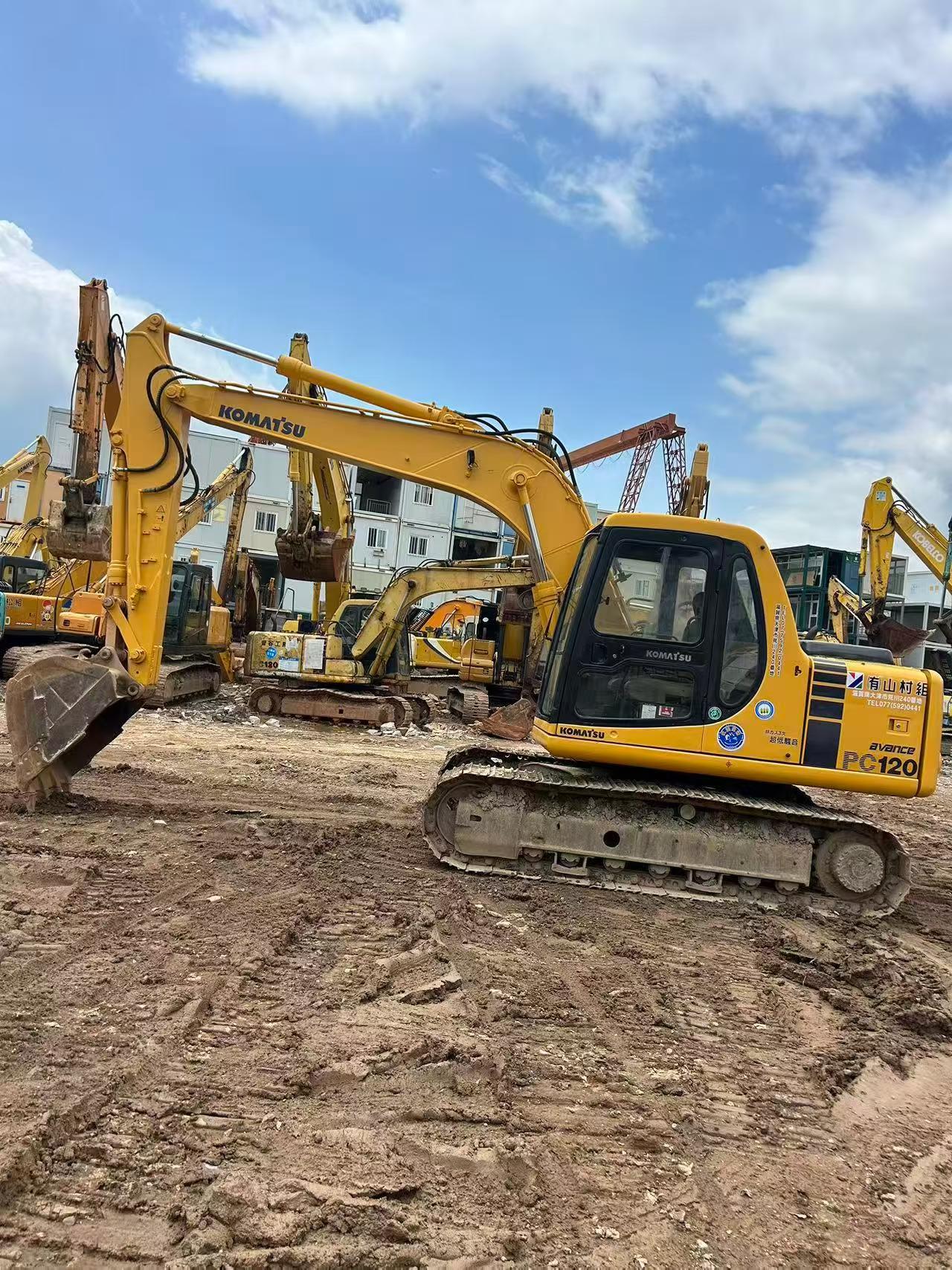 Buy Komatsu PC120-6E Used Excavator / 2